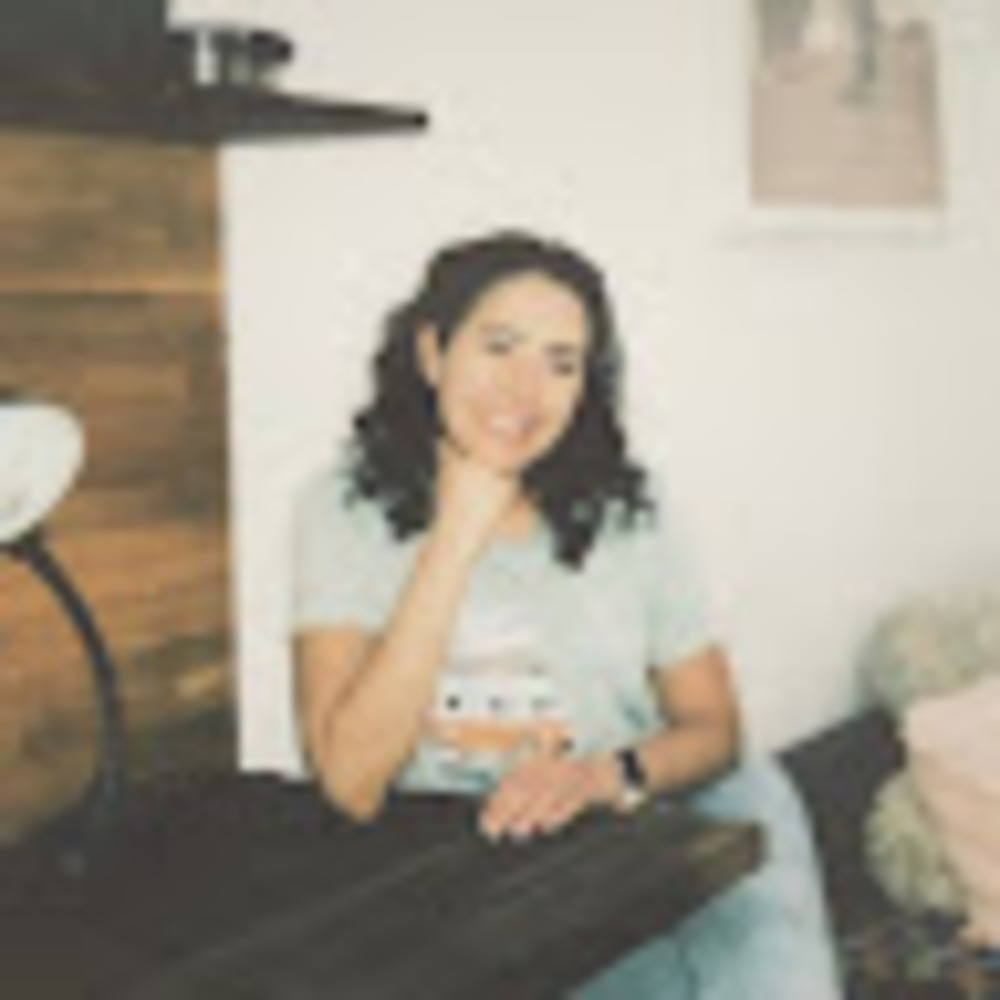Meet your Posher, Vanessa
